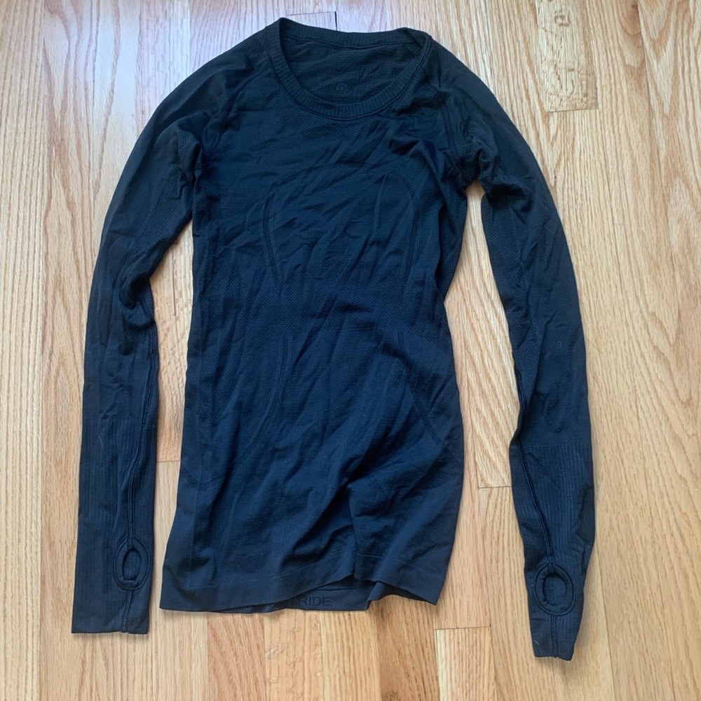 Lululemon Swiftly Tech Long Sleeve